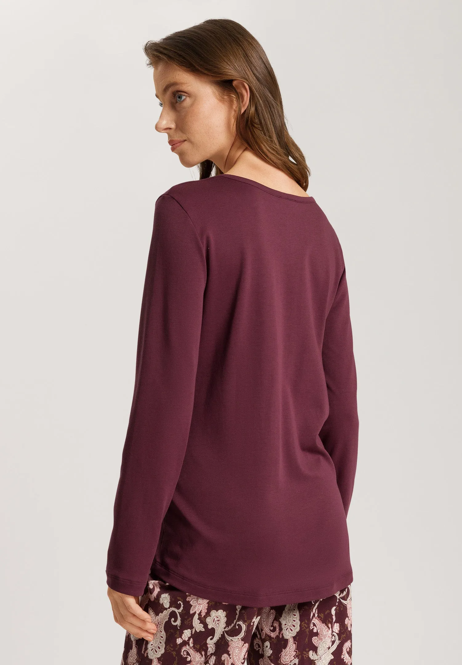 Loungy Nights Relaxed Round Neck Cotton Top | Deep Maroon 76491-2483