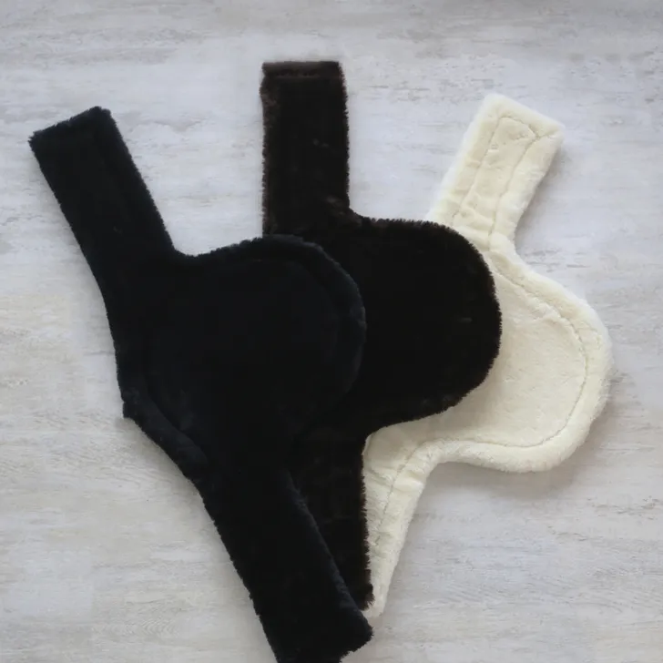 Sheepskin Stud Girth Cover